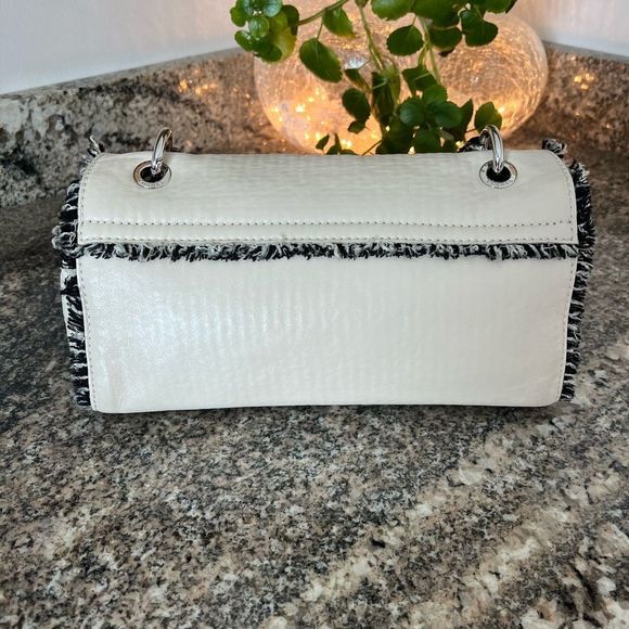 Chanel Lambskin Tweed Flap Bag - Picture 7 of 14